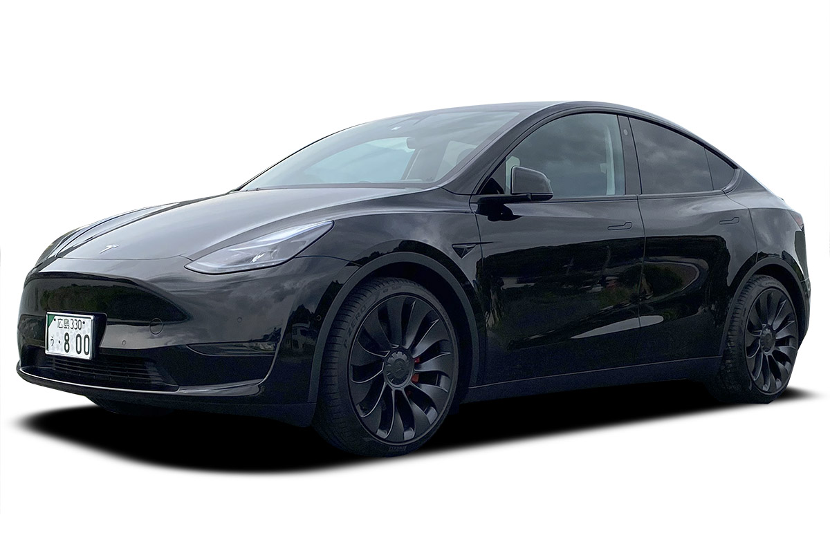 TESLA MODEL Y 本革シート・4名乗り】